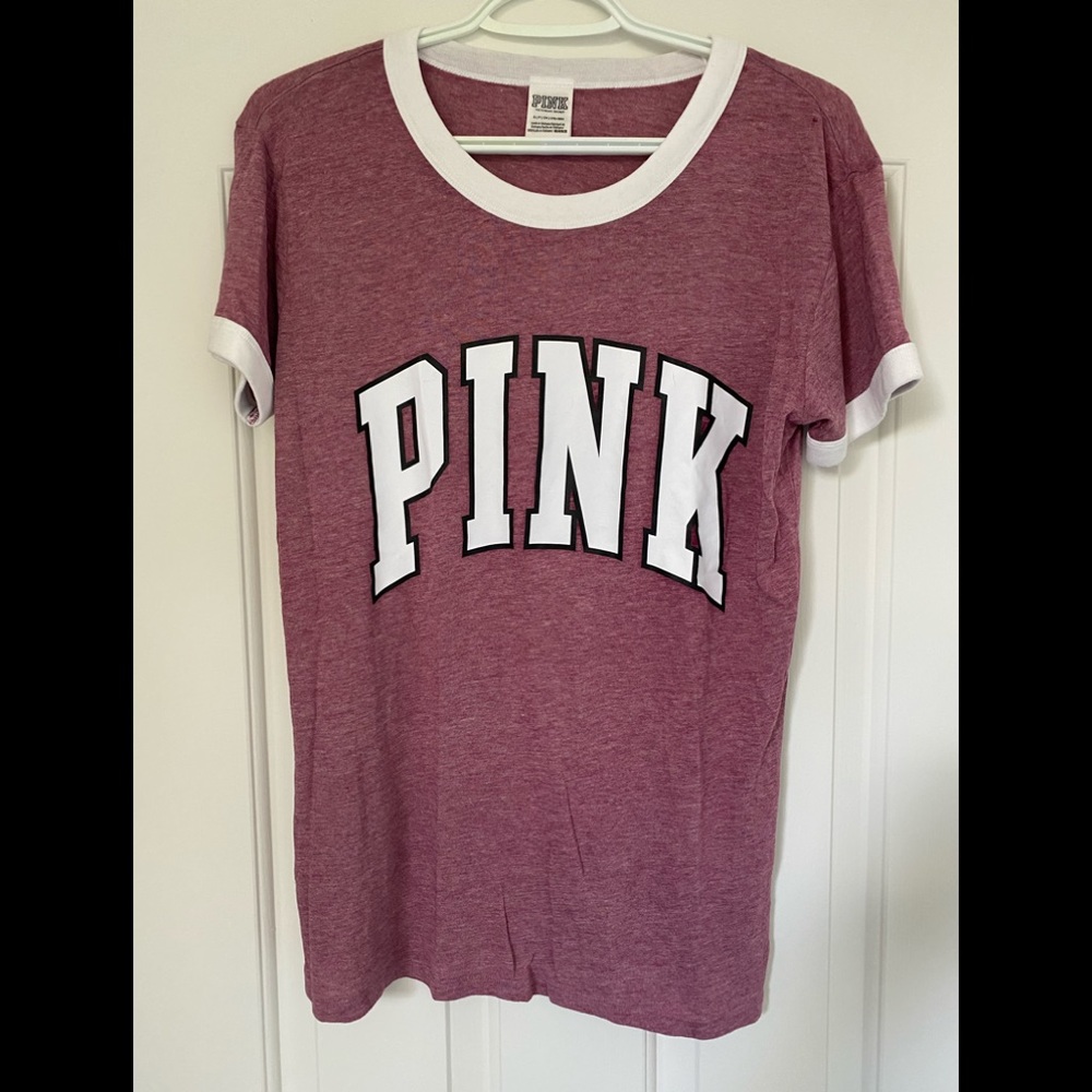 Pink T-shirt - Size S